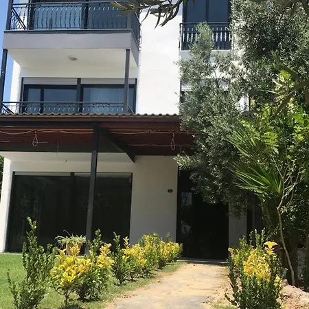 Oezbek Appartement *